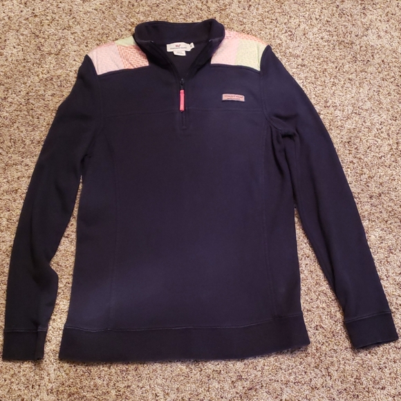 Vineyard Vines Tops - Vineyard Vines navy pullover sz m